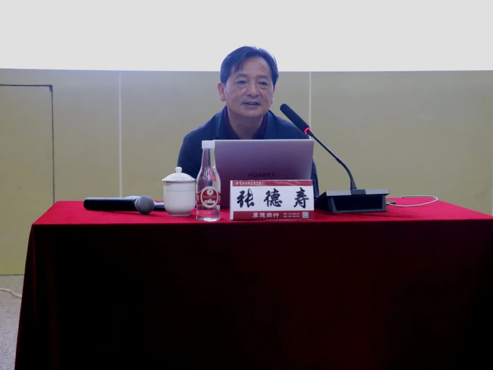 d9058689683959f5113b5a1135848935.jpg d9058689683959f5113b5a1135848935.jpg