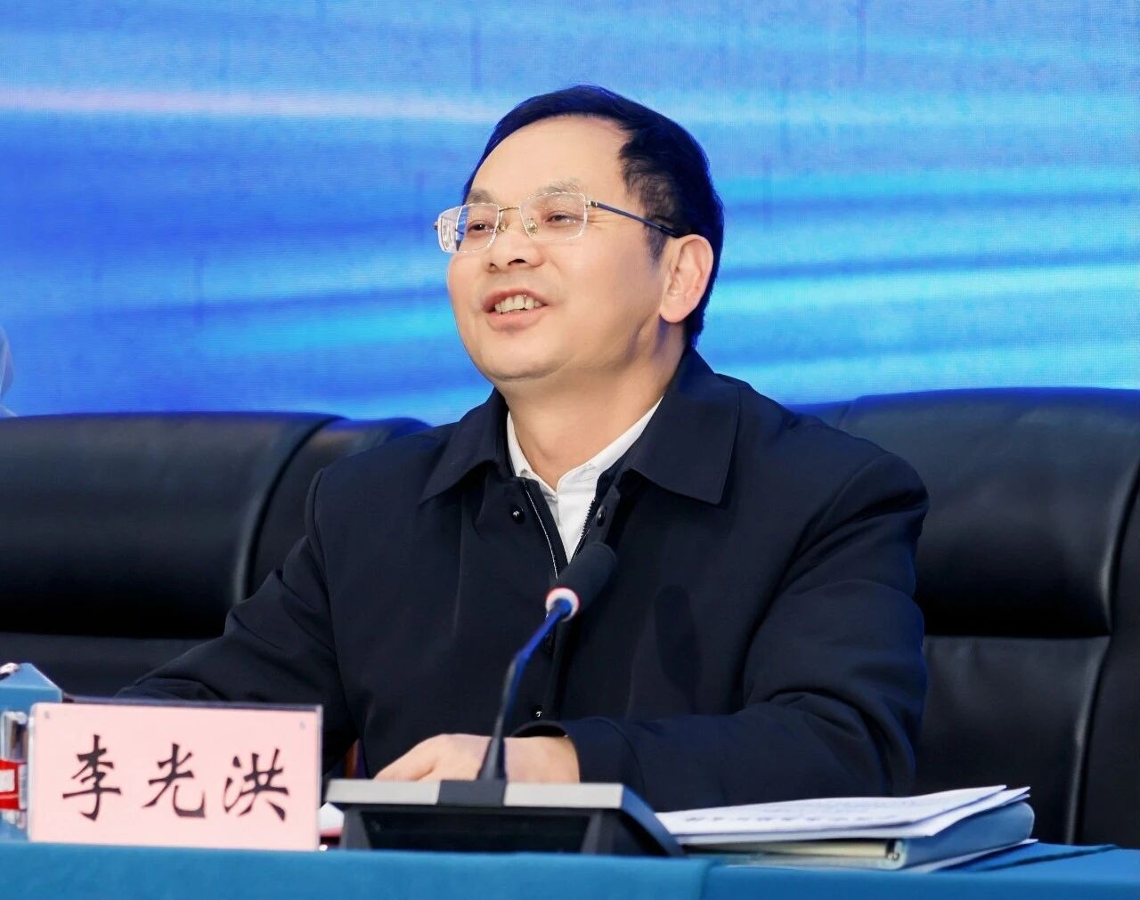 2025年云南民办教育发展大会在云南经济管理学院召开 第 2 张 2025年云南民办教育发展大会在云南经济管理学院召开 第 2 张